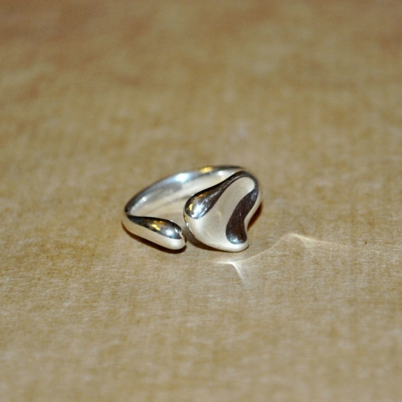 TIFFANY & CO Elsa Peretti Silver Full Heart Ring 6 - Picture 2 of 2